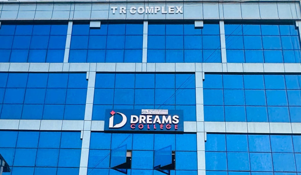 Dreams College